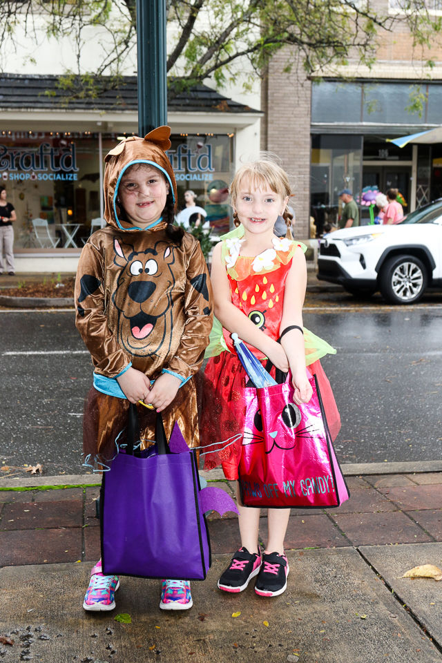 Halloween Trick or Treat Downtown Morganton 2019-9488.JPG